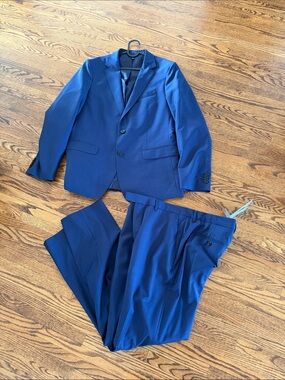Banana Republic Navy Blue suit